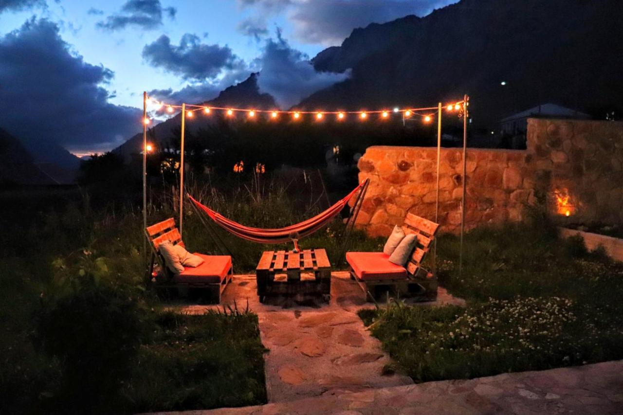 Hotel Nestt Kazbegi Εξωτερικό φωτογραφία
