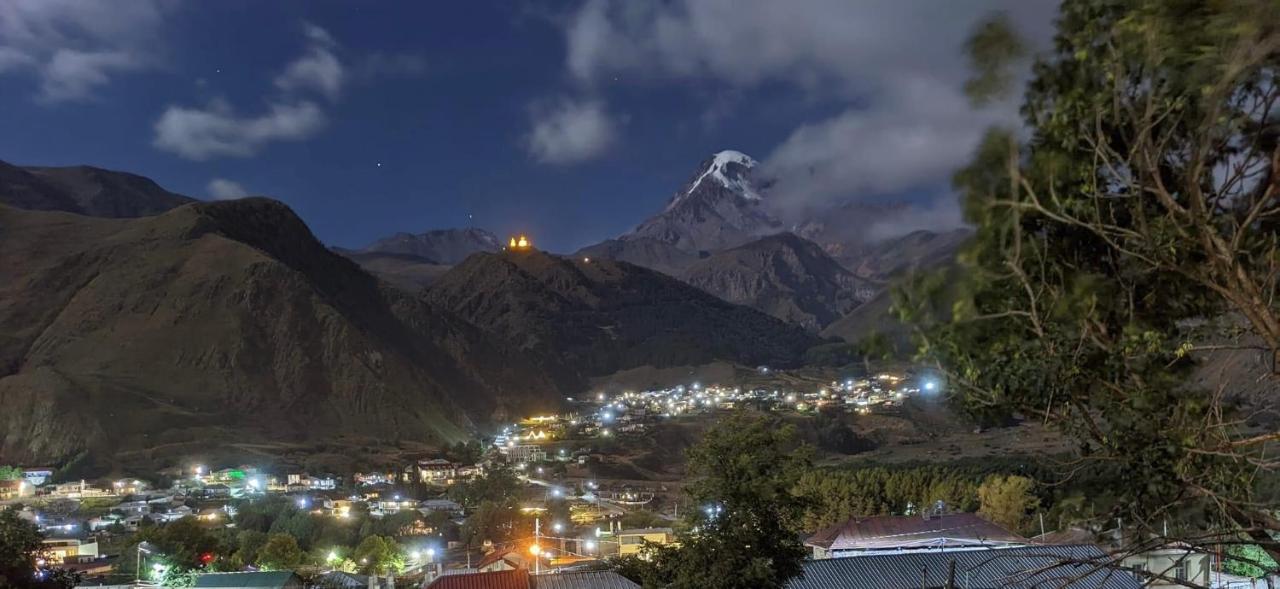 Hotel Nestt Kazbegi Εξωτερικό φωτογραφία